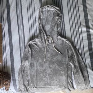 Kaileigh XS gray tie dye style hoodie